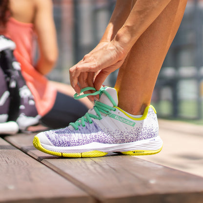 SENSA WOMEN PADEL SHOES WHITE/ SPRING – Babolat India